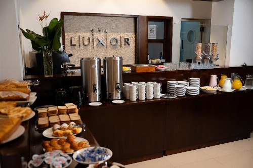 Luxor Hotel Salta image 1